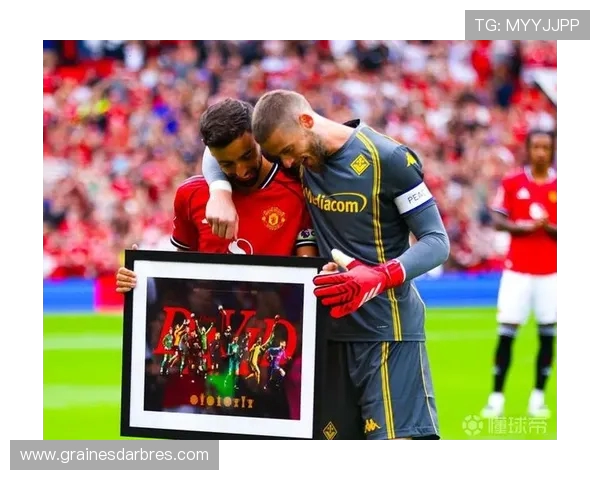 太阳报：曼联球员很喜欢新训练基地，训练结束后还不愿离去